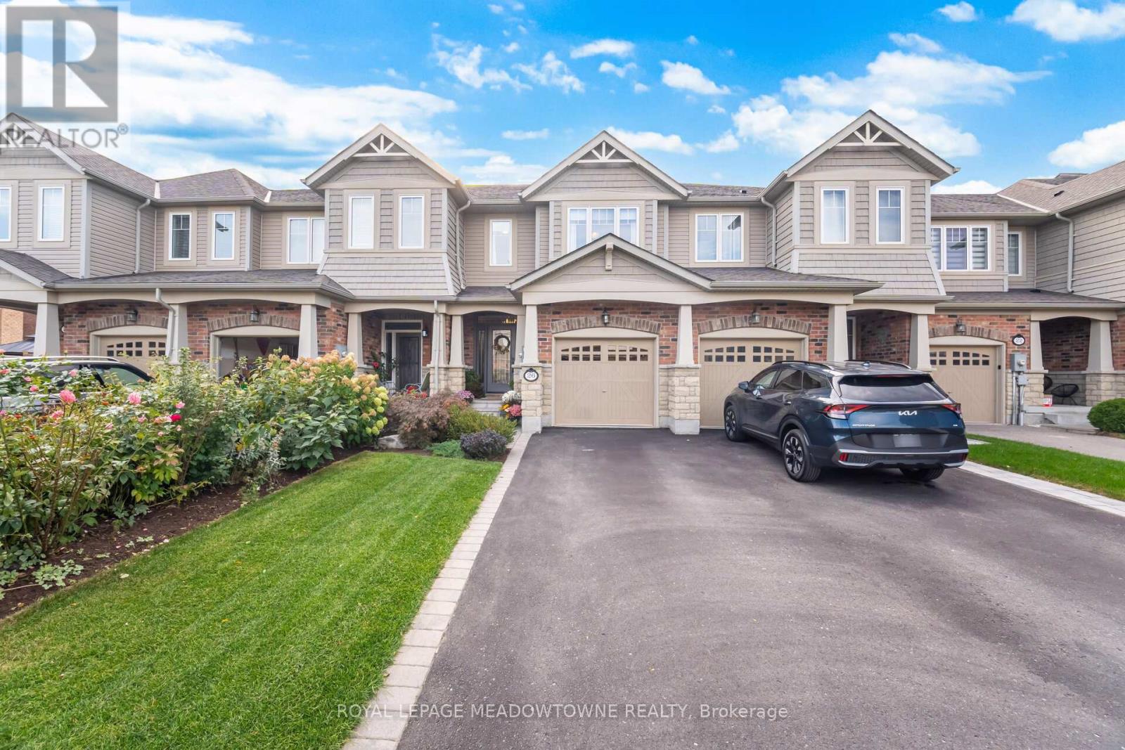 26 VINEWOOD ROAD, Caledon, Ontario