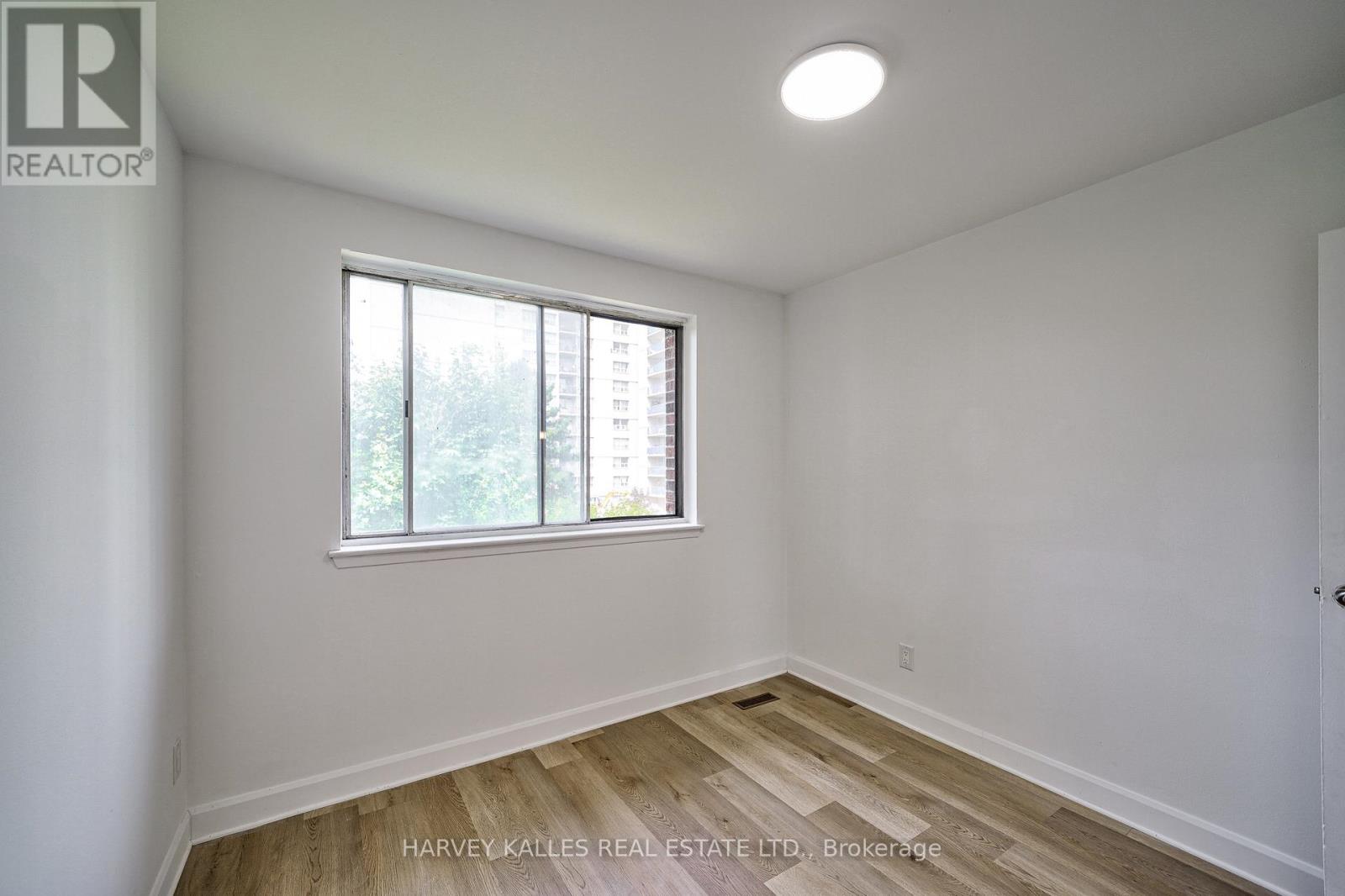 Th102 - 2012 Sheppard Avenue W, Toronto, Ontario  M3N 1A2 - Photo 27 - W12543464