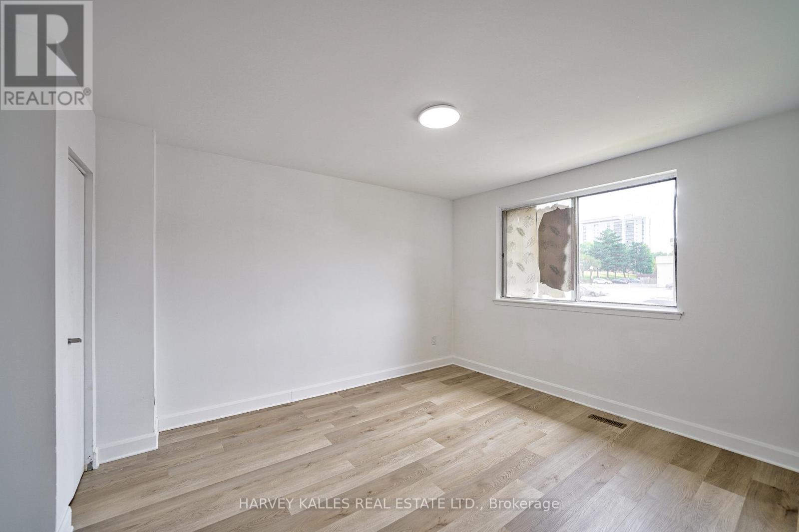 Th102 - 2012 Sheppard Avenue W, Toronto, Ontario  M3N 1A2 - Photo 31 - W12543464