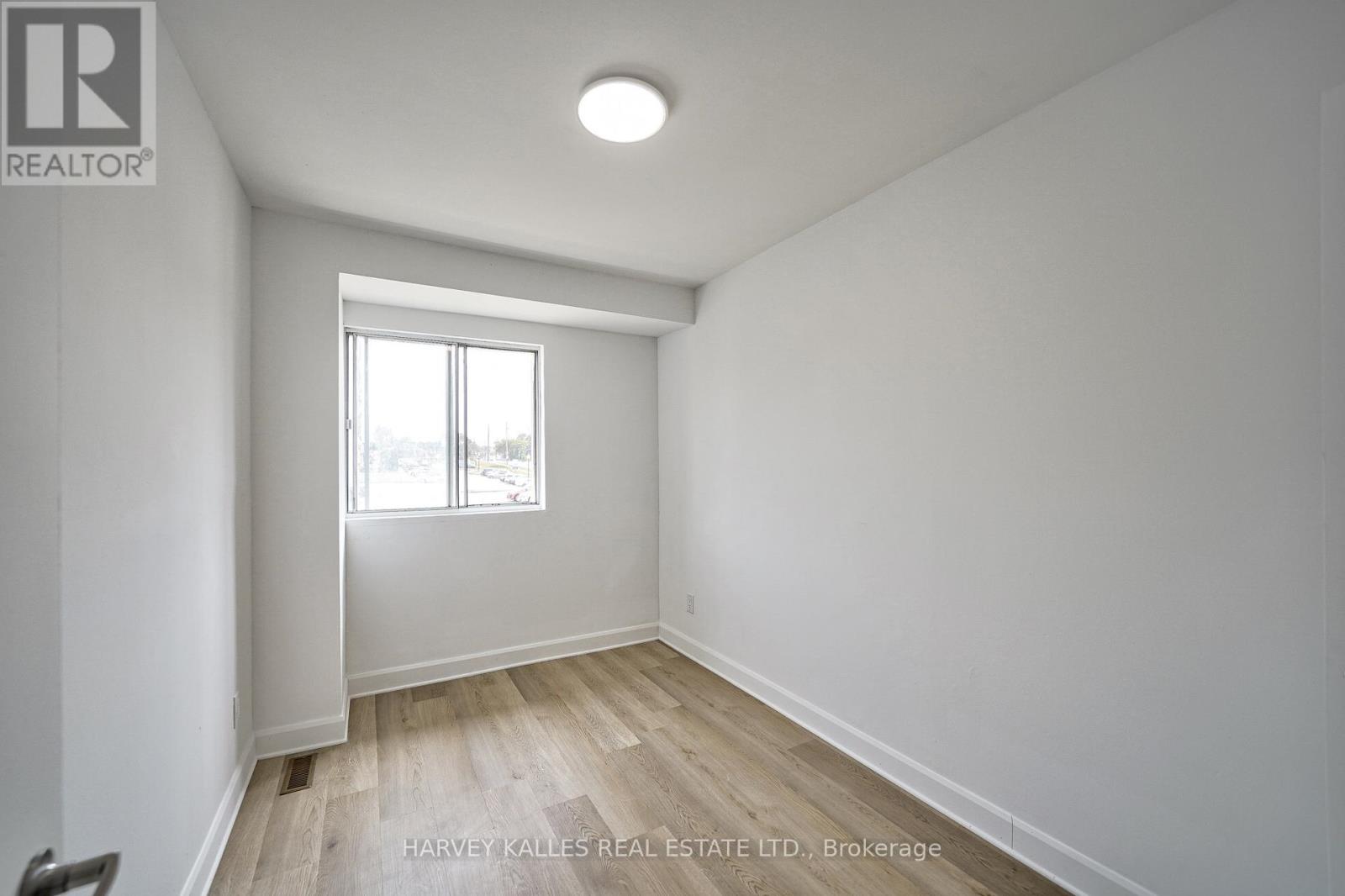 Th102 - 2012 Sheppard Avenue W, Toronto, Ontario  M3N 1A2 - Photo 35 - W12543464