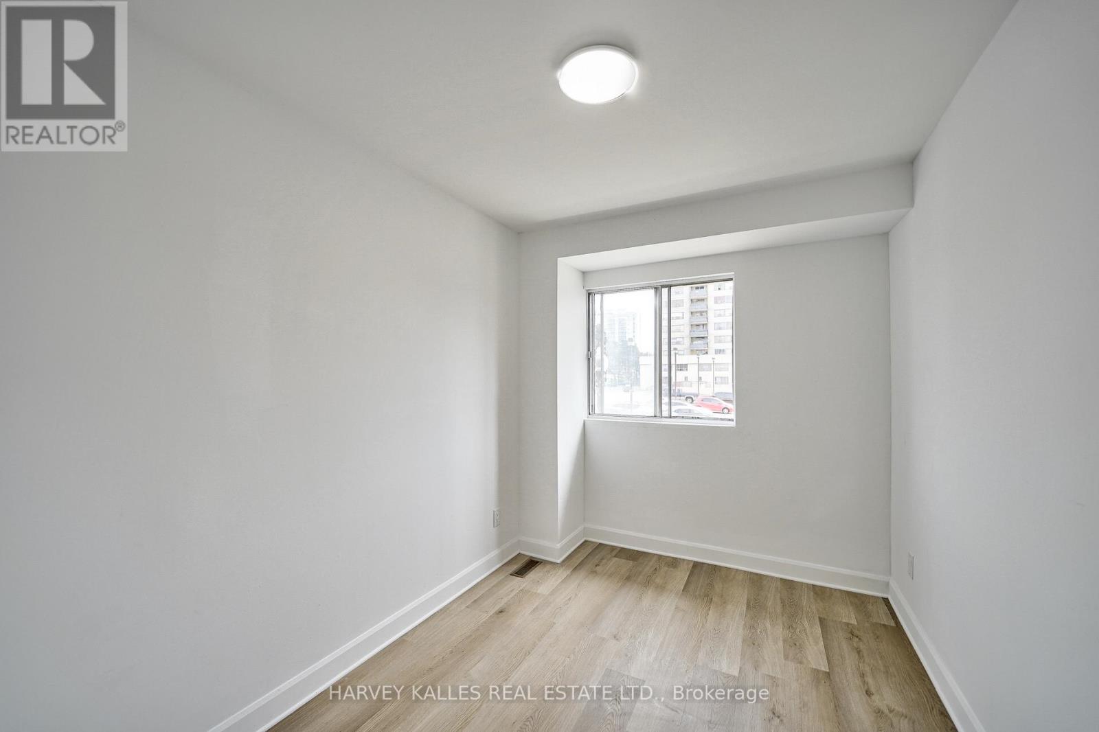 Th102 - 2012 Sheppard Avenue W, Toronto, Ontario  M3N 1A2 - Photo 36 - W12543464