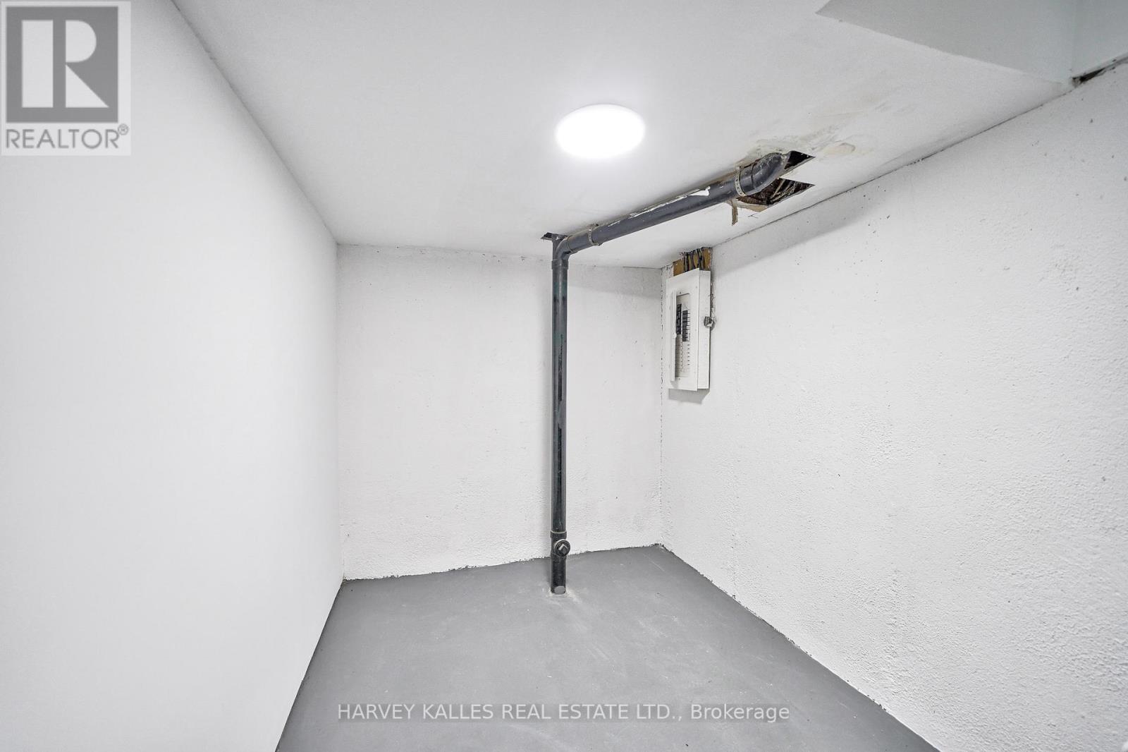 Th102 - 2012 Sheppard Avenue W, Toronto, Ontario  M3N 1A2 - Photo 38 - W12543464