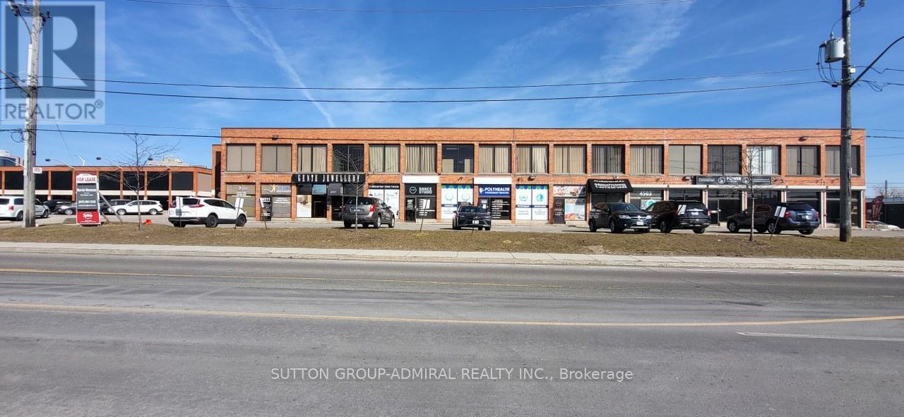 4507 Chesswood Drive, Toronto, Ontario  M3J 2T9 - Photo 13 - W12543468