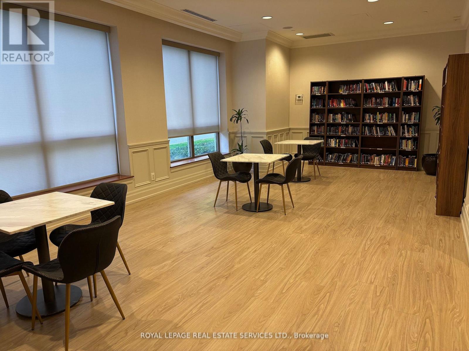 1210 - 5229 Dundas Street West Street W, Toronto, Ontario  M9B 6L9 - Photo 25 - W12543488