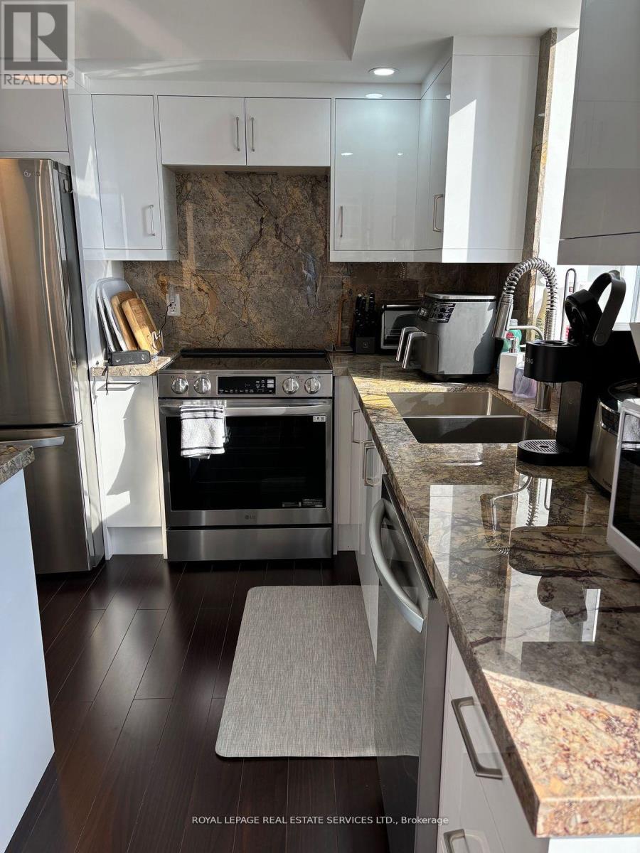 1210 - 5229 Dundas Street West Street W, Toronto, Ontario  M9B 6L9 - Photo 9 - W12543488