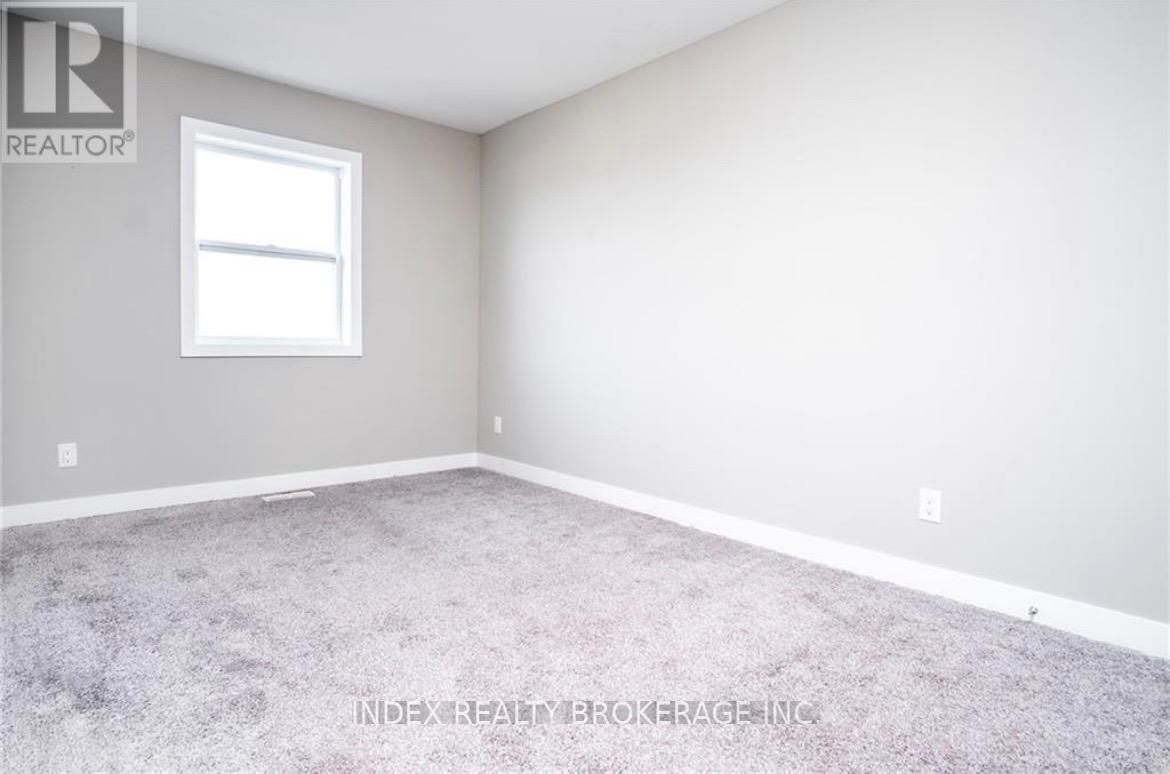 16 - 439 Athlone Avenue S, Woodstock, Ontario  N4V 0C8 - Photo 11 - X12543478