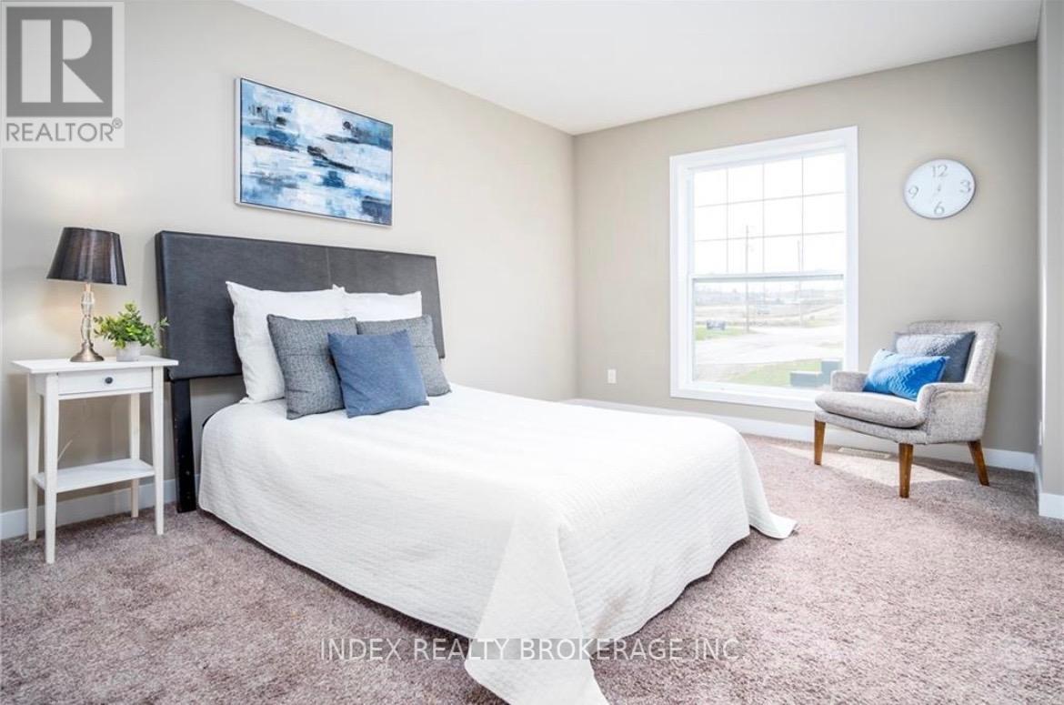 16 - 439 Athlone Avenue S, Woodstock, Ontario  N4V 0C8 - Photo 8 - X12543478