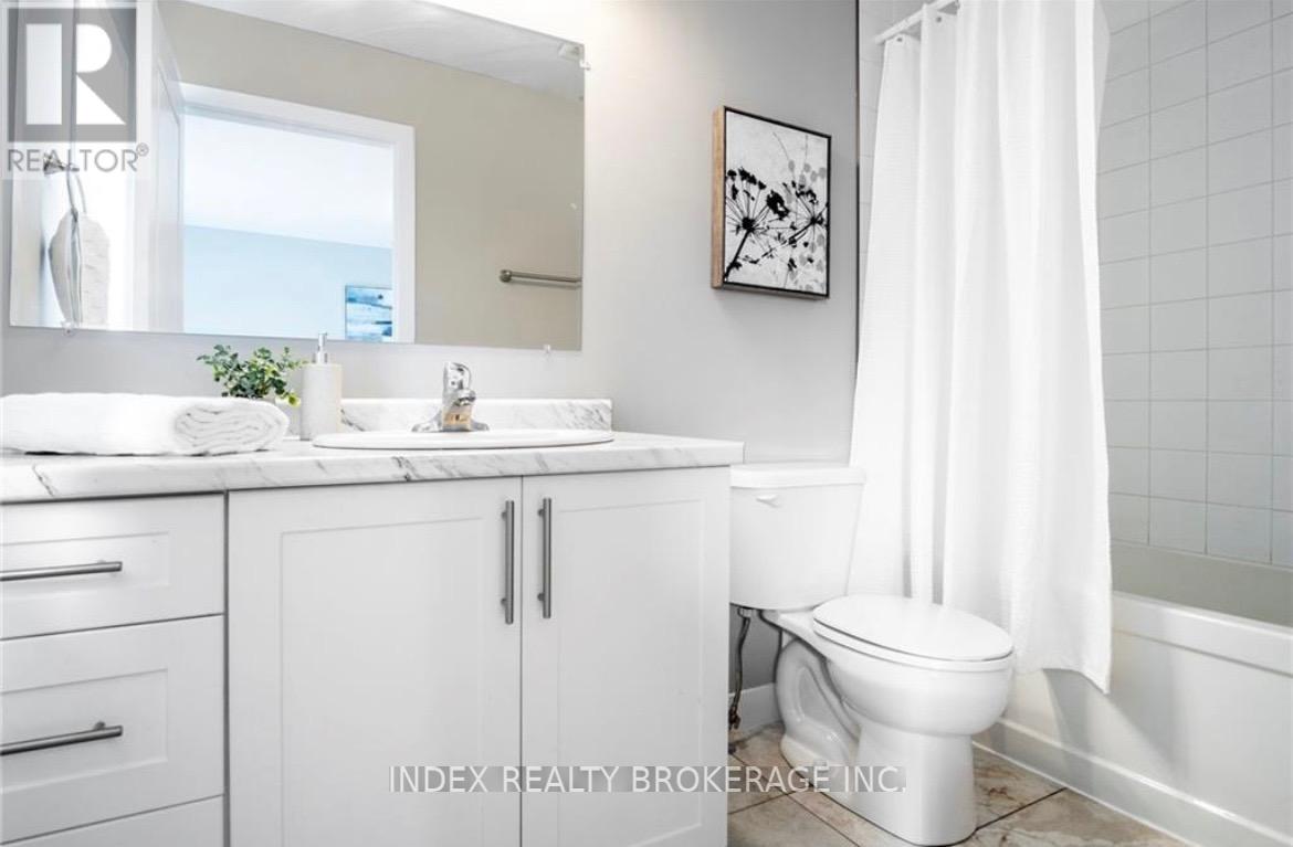 16 - 439 Athlone Avenue S, Woodstock, Ontario  N4V 0C8 - Photo 9 - X12543478