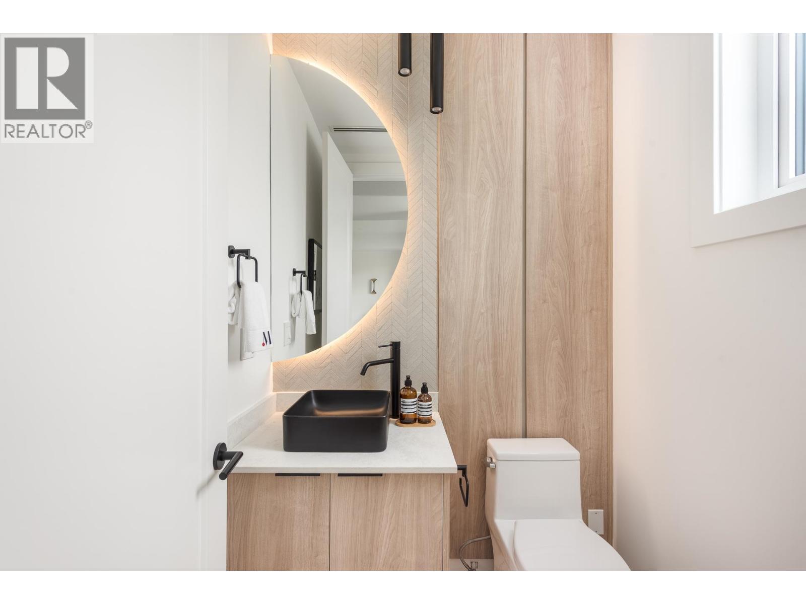 103 1132 Howse Place, Coquitlam, British Columbia  V0V 0V0 - Photo 10 - R3067366