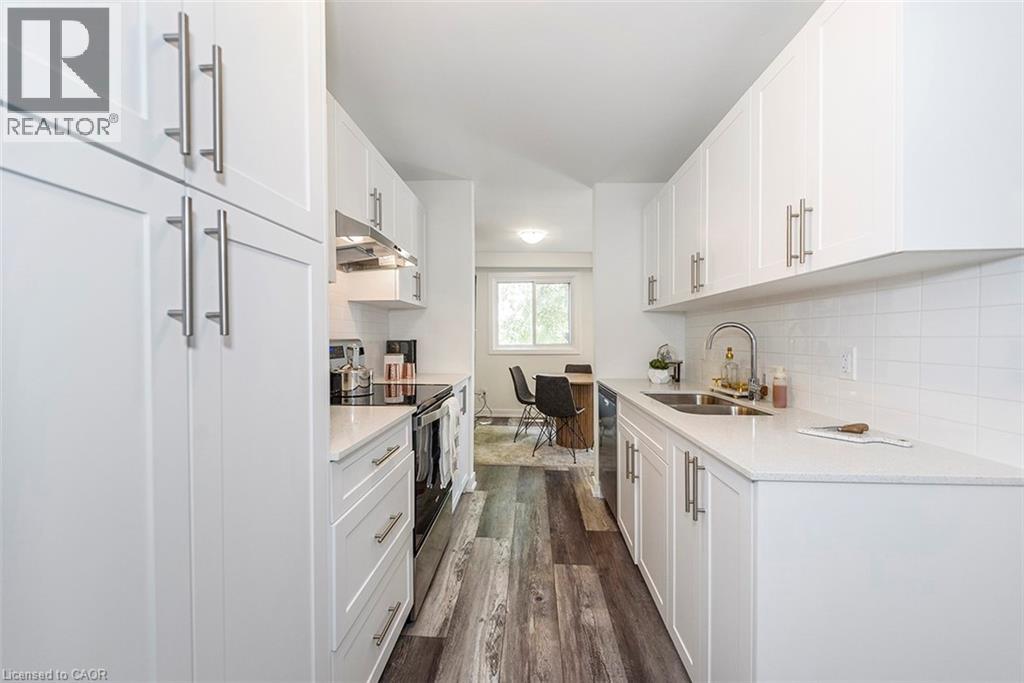 88 Tunbridge Crescent Unit# 41, Hamilton, Ontario L8W 1L3 - Photo 6 - 40788221