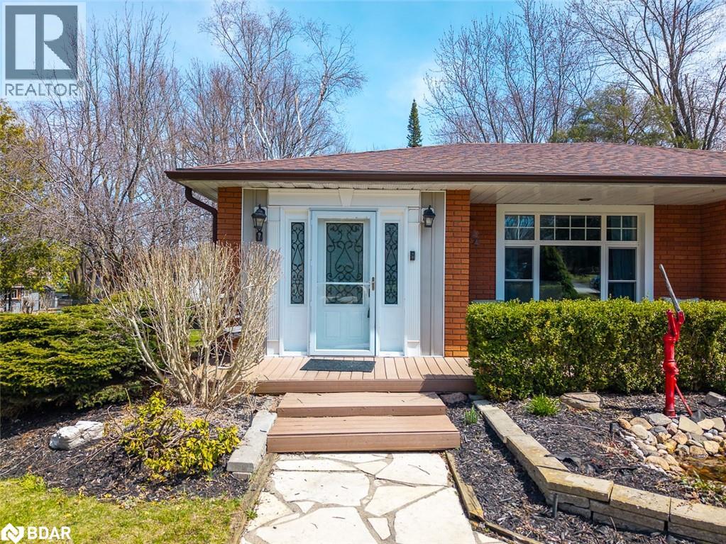 2035 Craig Road, Innisfil, Ontario  L9S 1T2 - Photo 3 - 40788219