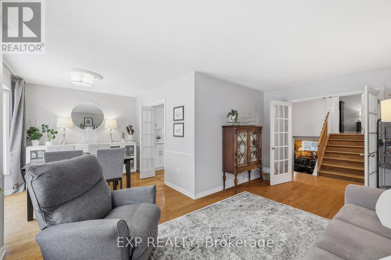 125 Gibson Crescent, Lucan Biddulph, Ontario  N0M 2J0 - Photo 10 - X12543258