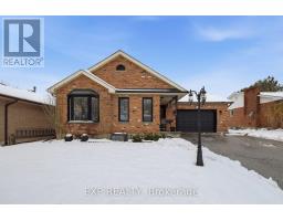 125 GIBSON CRESCENT, Lucan Biddulph, Ontario
