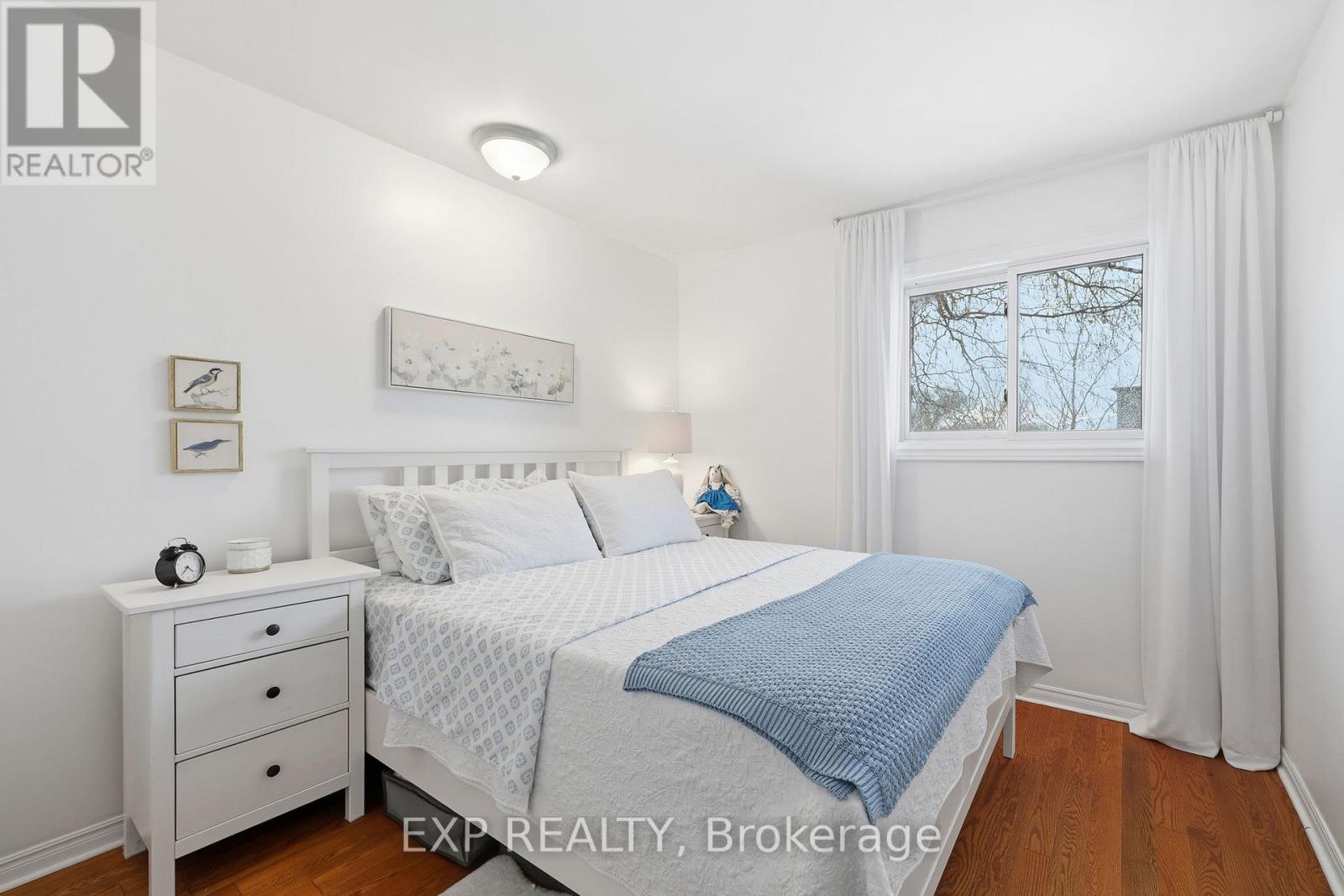 125 Gibson Crescent, Lucan Biddulph, Ontario  N0M 2J0 - Photo 24 - X12543258