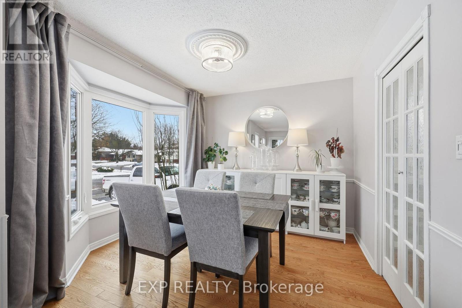 125 Gibson Crescent, Lucan Biddulph, Ontario  N0M 2J0 - Photo 13 - X12543258