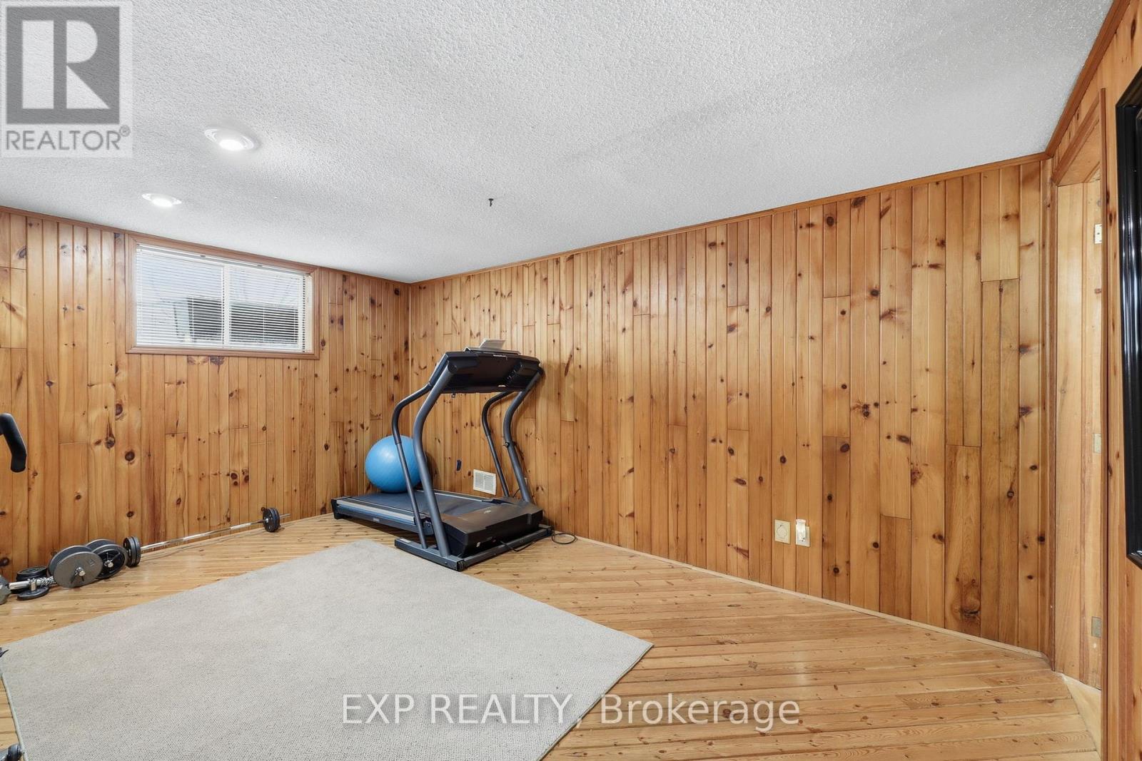 125 Gibson Crescent, Lucan Biddulph, Ontario  N0M 2J0 - Photo 32 - X12543258