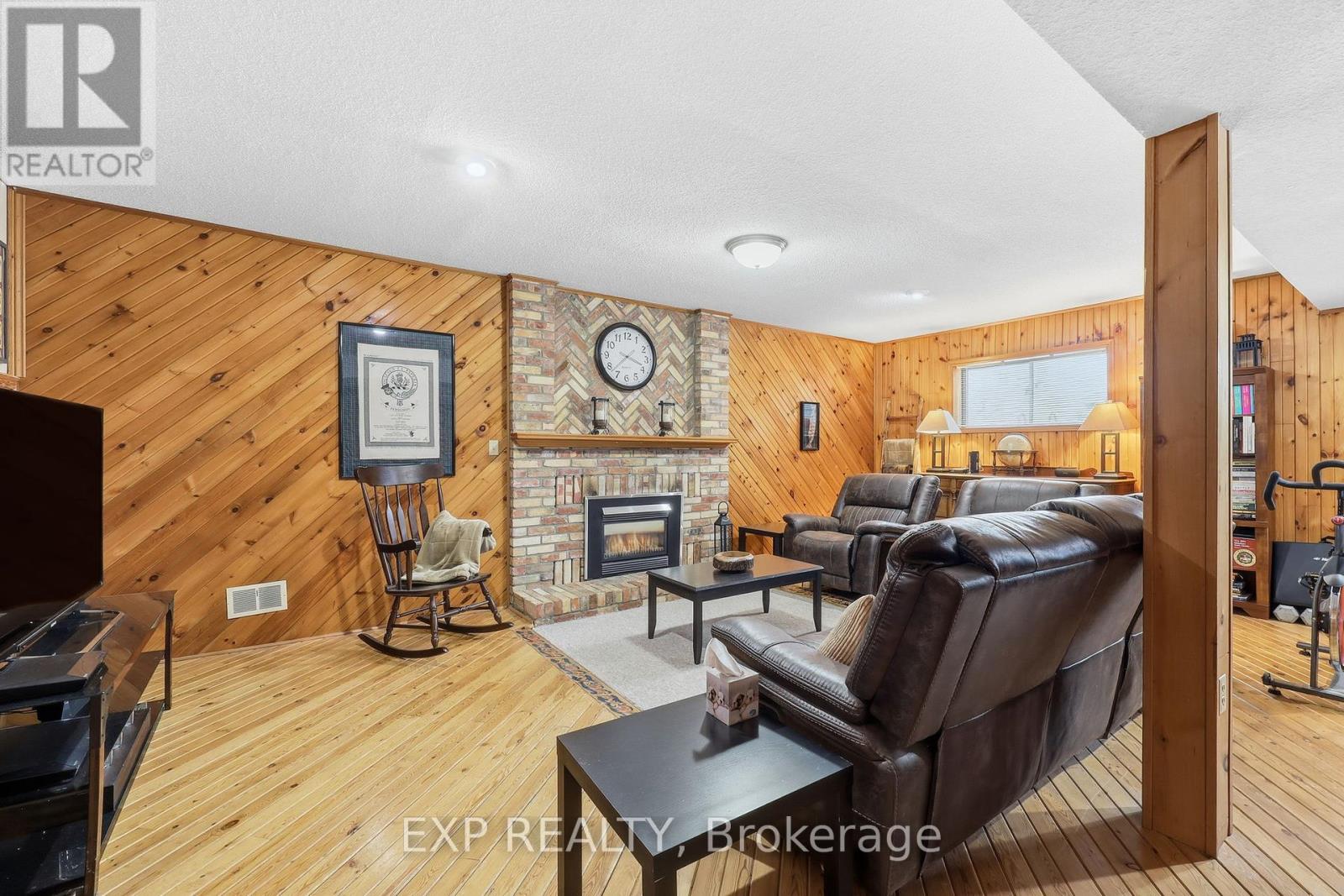 125 Gibson Crescent, Lucan Biddulph, Ontario  N0M 2J0 - Photo 30 - X12543258