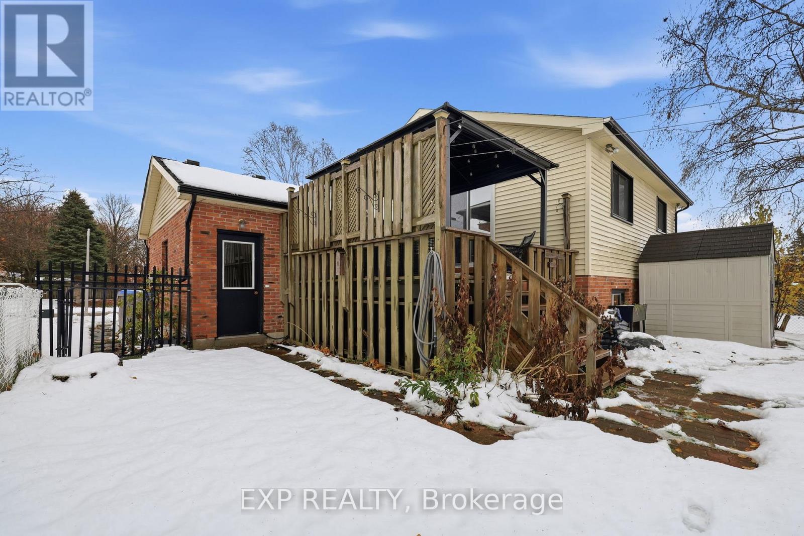 125 Gibson Crescent, Lucan Biddulph, Ontario  N0M 2J0 - Photo 41 - X12543258