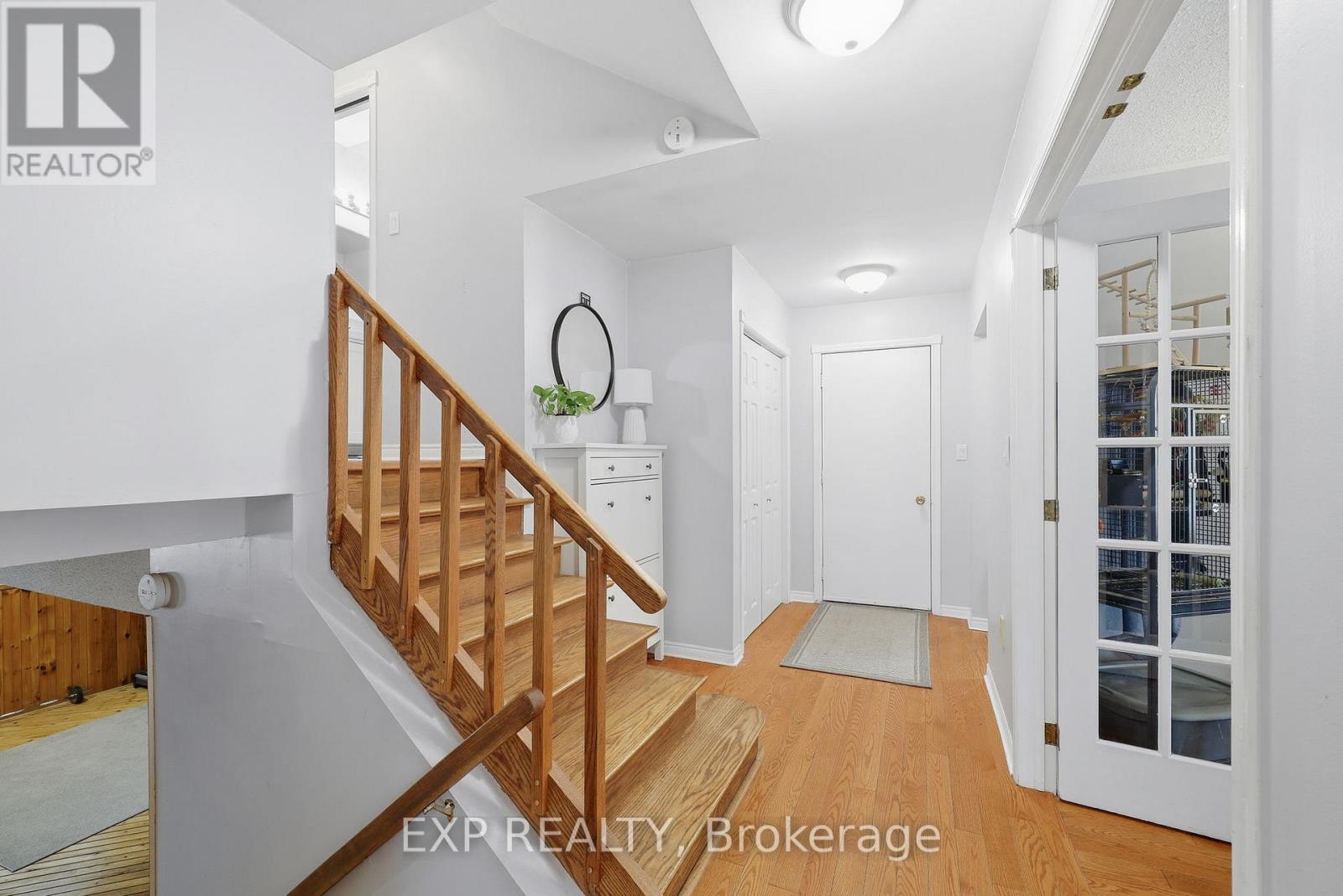 125 Gibson Crescent, Lucan Biddulph, Ontario  N0M 2J0 - Photo 9 - X12543258