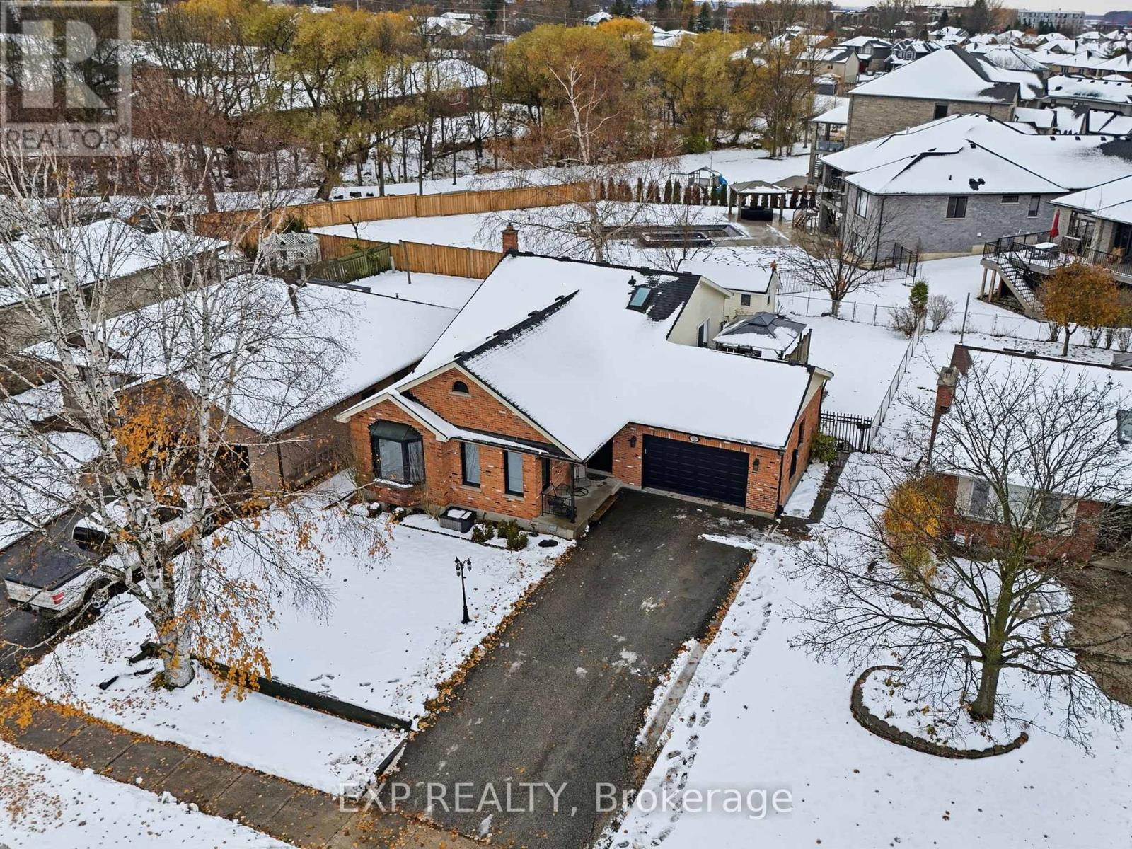 125 Gibson Crescent, Lucan Biddulph, Ontario  N0M 2J0 - Photo 46 - X12543258