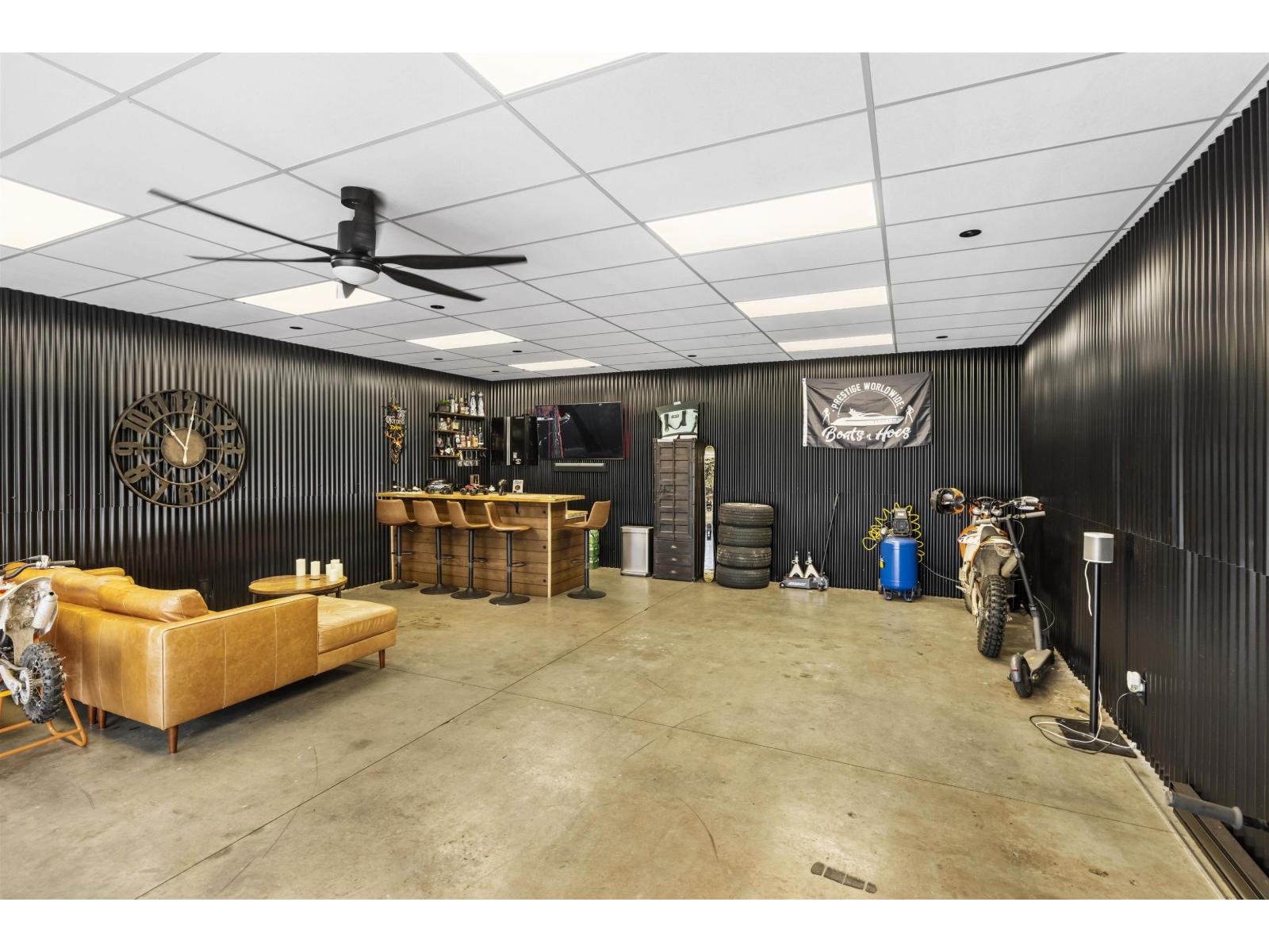 27720 Joanita Place, Abbotsford, British Columbia  V4X 2C3 - Photo 10 - R3066846