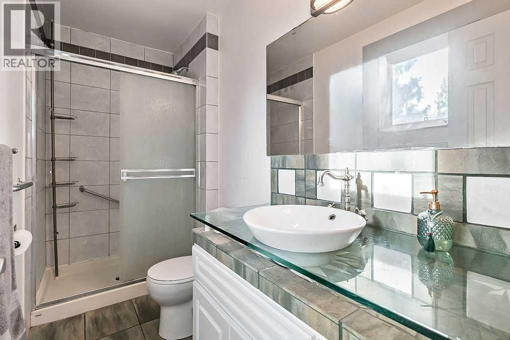 804 Varsity Estates Place Nw, Calgary, Alberta  T3B 3X3 - Photo 19 - A2270083