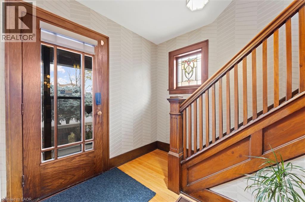 2209 Lincoln Road, Windsor, Ontario  N8W 2R3 - Photo 4 - 40787967