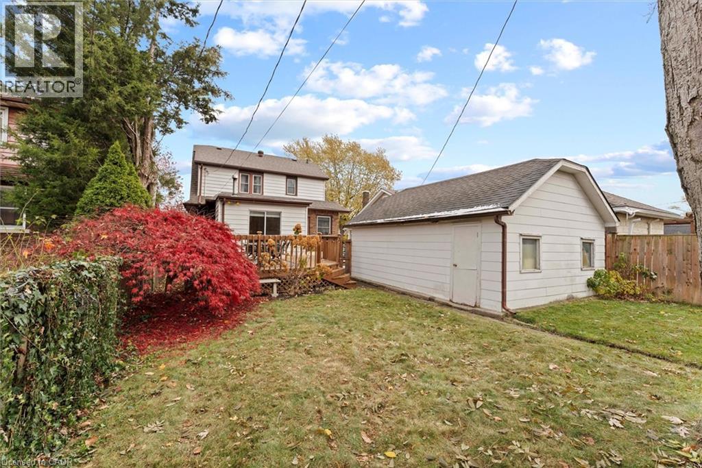 2209 Lincoln Road, Windsor, Ontario  N8W 2R3 - Photo 32 - 40787967