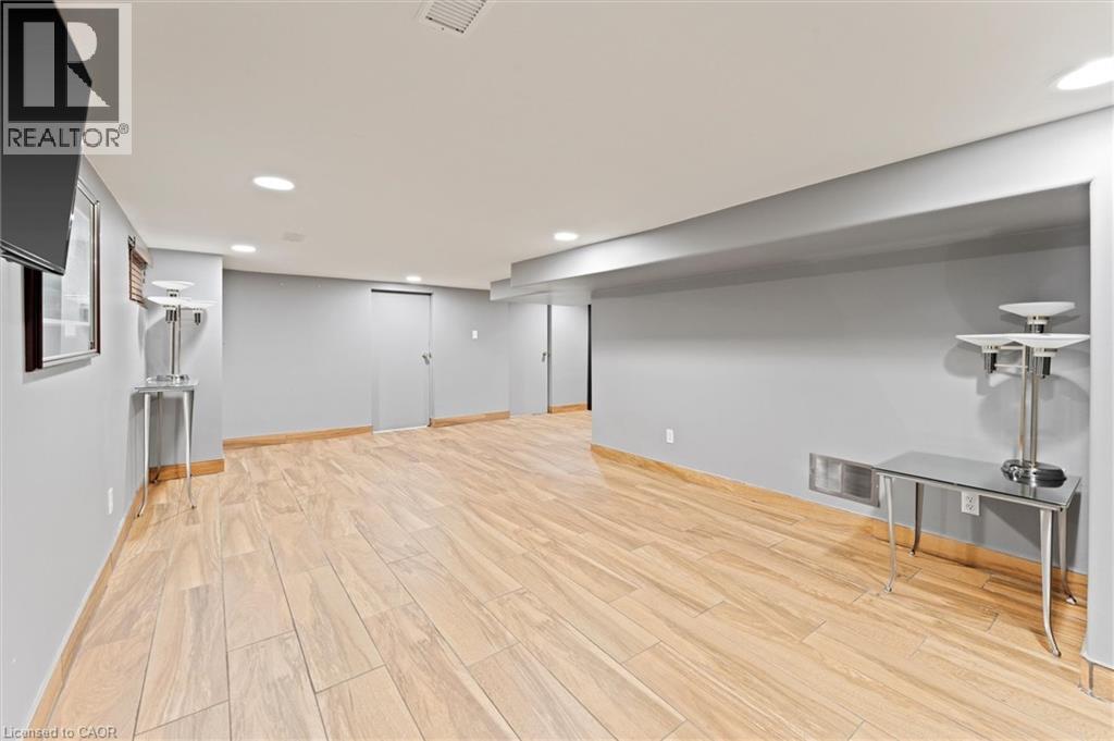 2209 Lincoln Road, Windsor, Ontario  N8W 2R3 - Photo 24 - 40787967