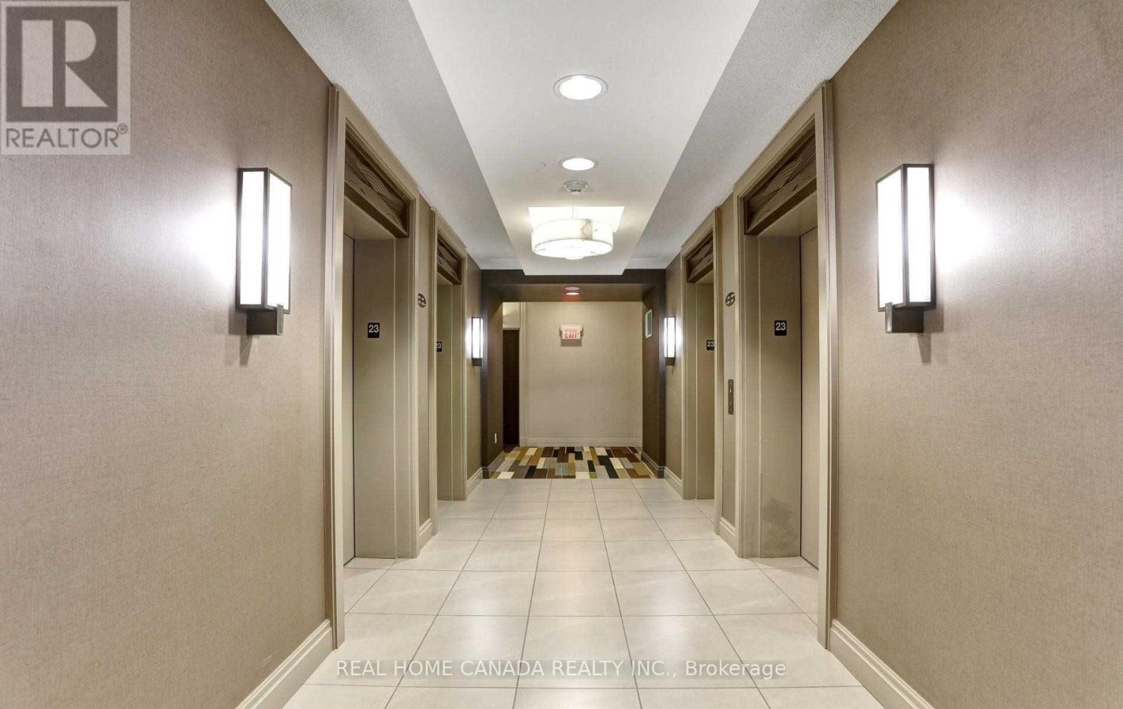 504 - 385 Prince Of Wales Drive, Mississauga, Ontario  L5B 0C6 - Photo 4 - W12543518