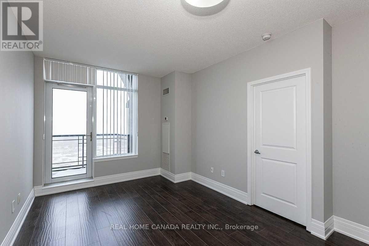 504 - 385 Prince Of Wales Drive, Mississauga, Ontario  L5B 0C6 - Photo 5 - W12543518