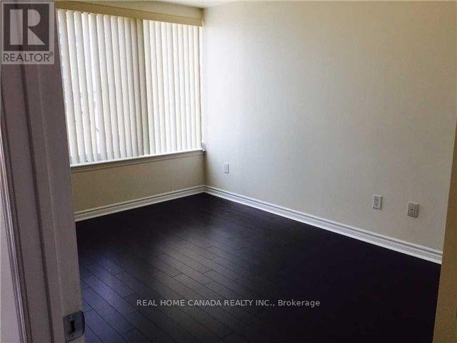 504 - 385 Prince Of Wales Drive, Mississauga, Ontario  L5B 0C6 - Photo 7 - W12543518