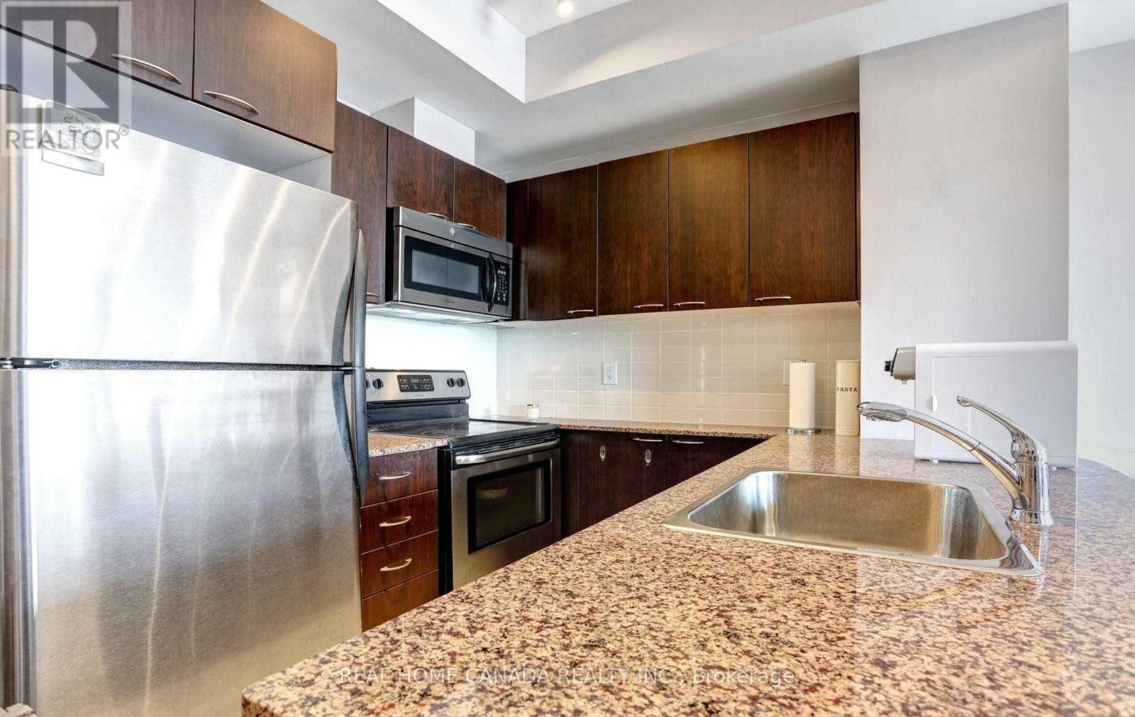 504 - 385 Prince Of Wales Drive, Mississauga, Ontario  L5B 0C6 - Photo 9 - W12543518