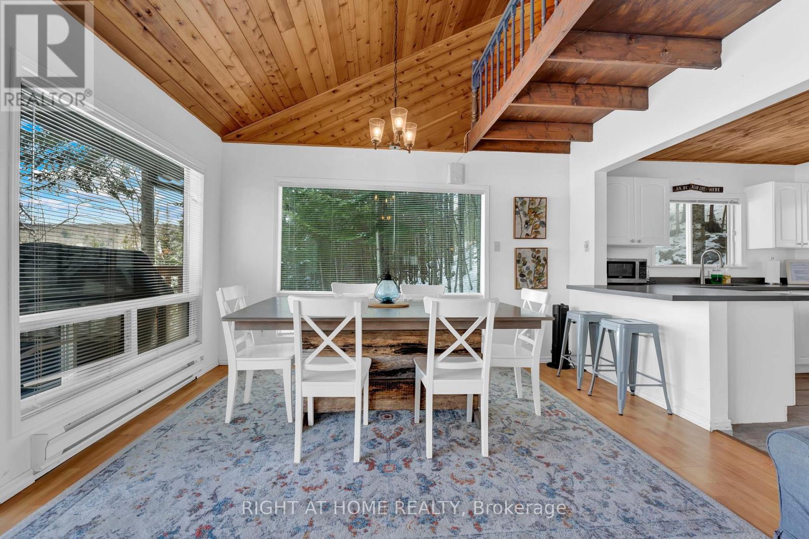 1220 Portage Lake Road, Dysart Et Al, Ontario  K0M 1S0 - Photo 12 - X12543536