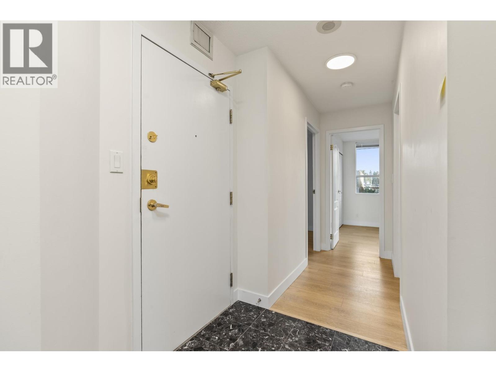 401 1235 W Broadway, Vancouver, British Columbia  V6H 1G7 - Photo 14 - R3067143