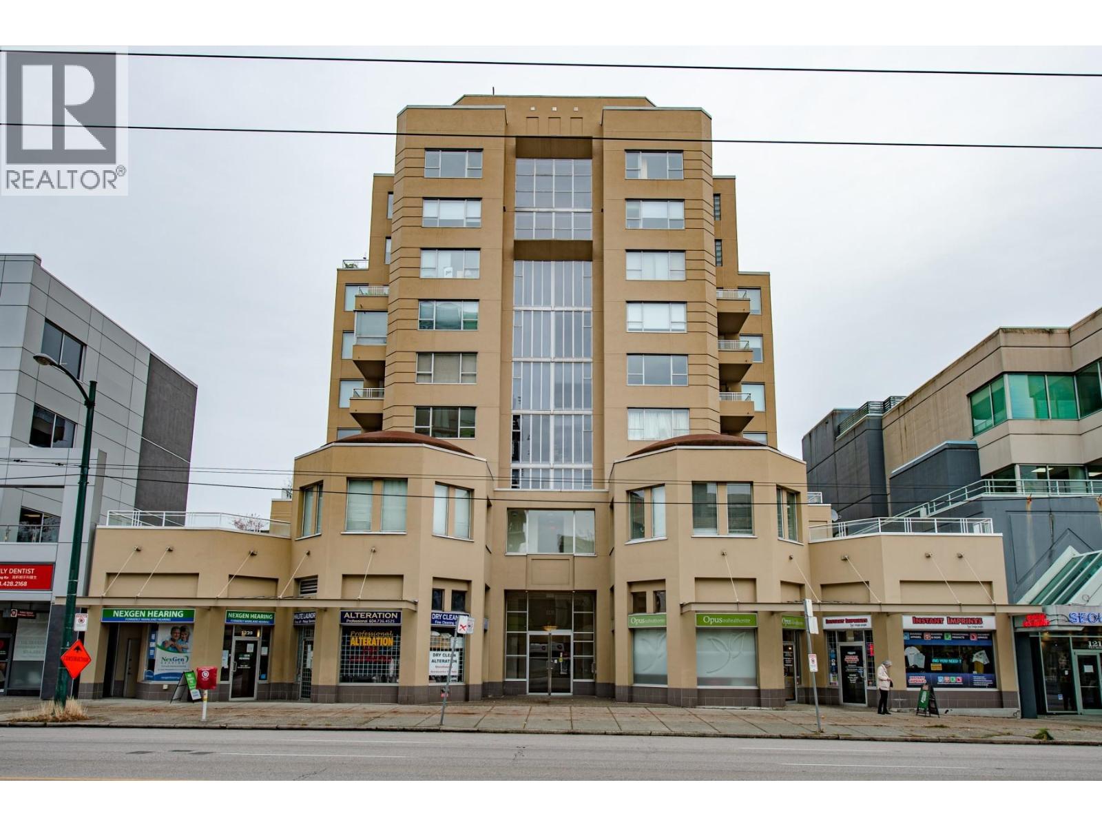 401 1235 W Broadway, Vancouver, British Columbia  V6H 1G7 - Photo 32 - R3067143