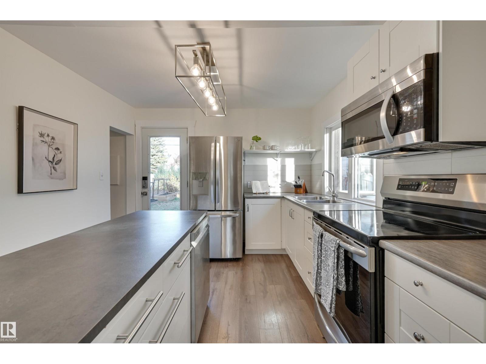 11227 69 St Nw, Edmonton, Alberta  T5B 1R6 - Photo 17 - E4465670