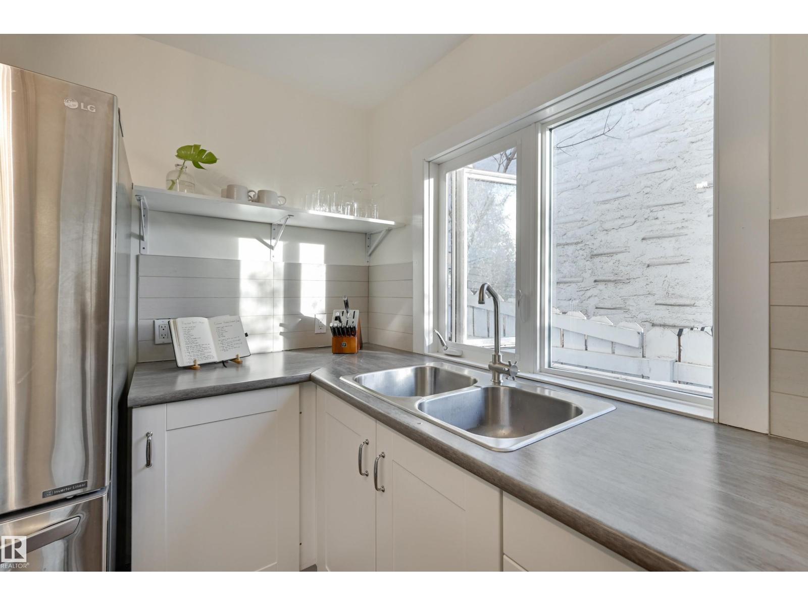 11227 69 St Nw, Edmonton, Alberta  T5B 1R6 - Photo 18 - E4465670