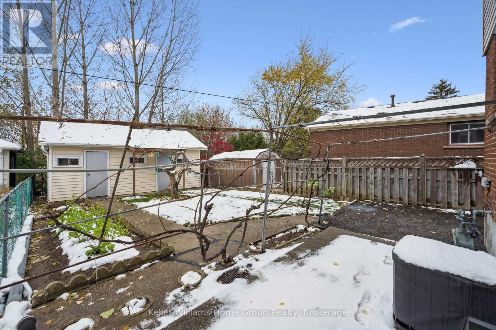 46 Montana Road, Guelph, Ontario  N1E 3M2 - Photo 38 - X12540820