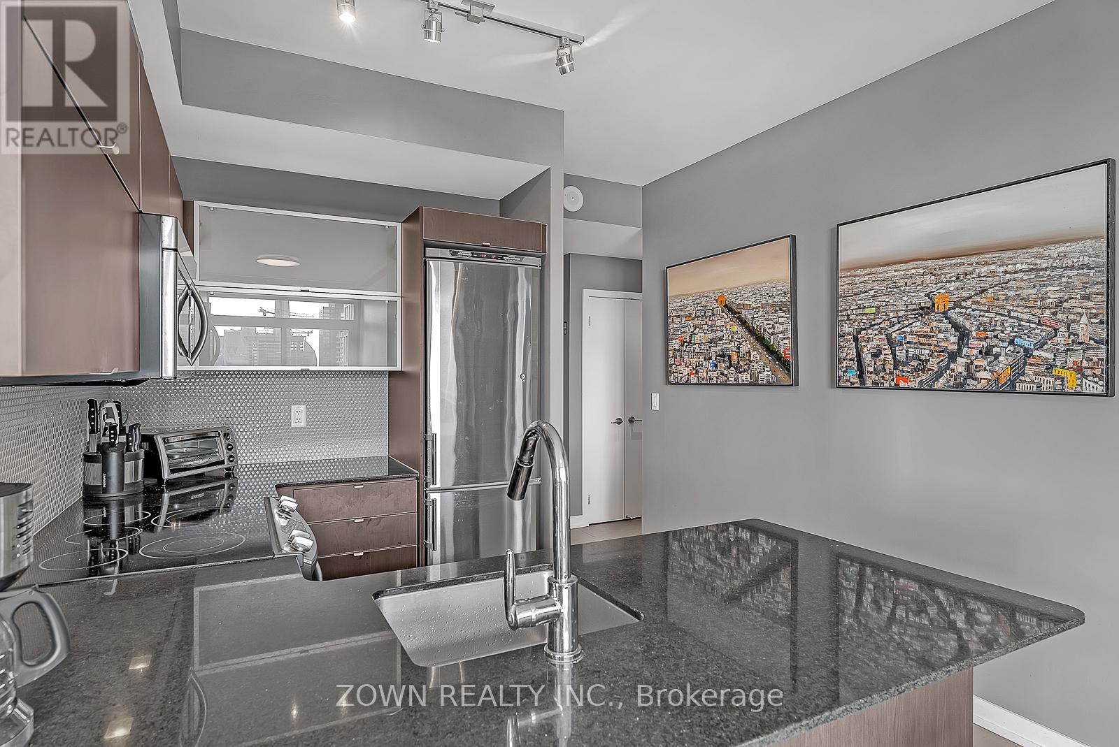 Ph09 - 170 Fort York Boulevard, Toronto, Ontario  M5V 0E6 - Photo 6 - C12541412