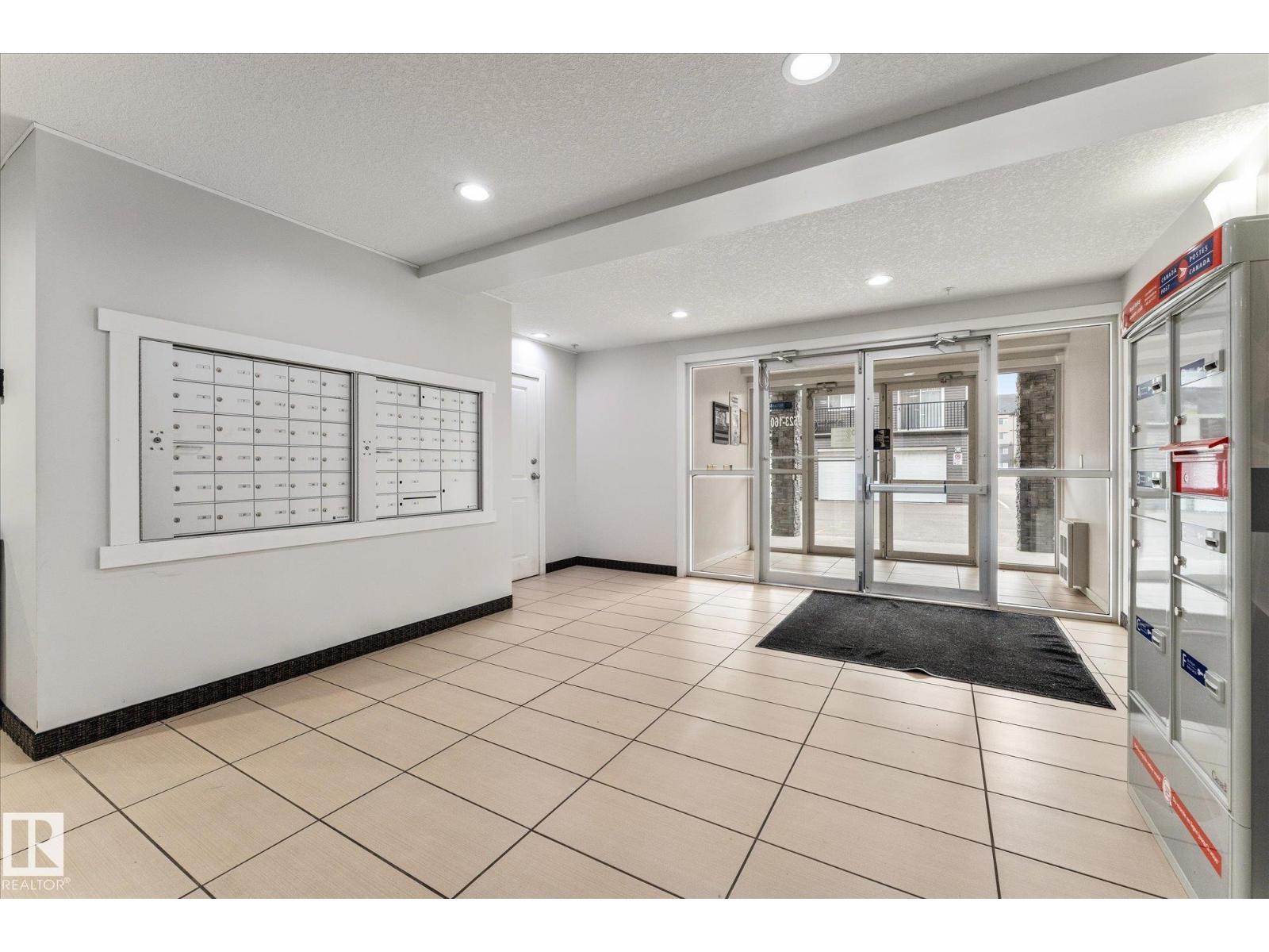 #109 9523 160 Av Nw, Edmonton, Alberta  T5Z 0N1 - Photo 14 - E4464401