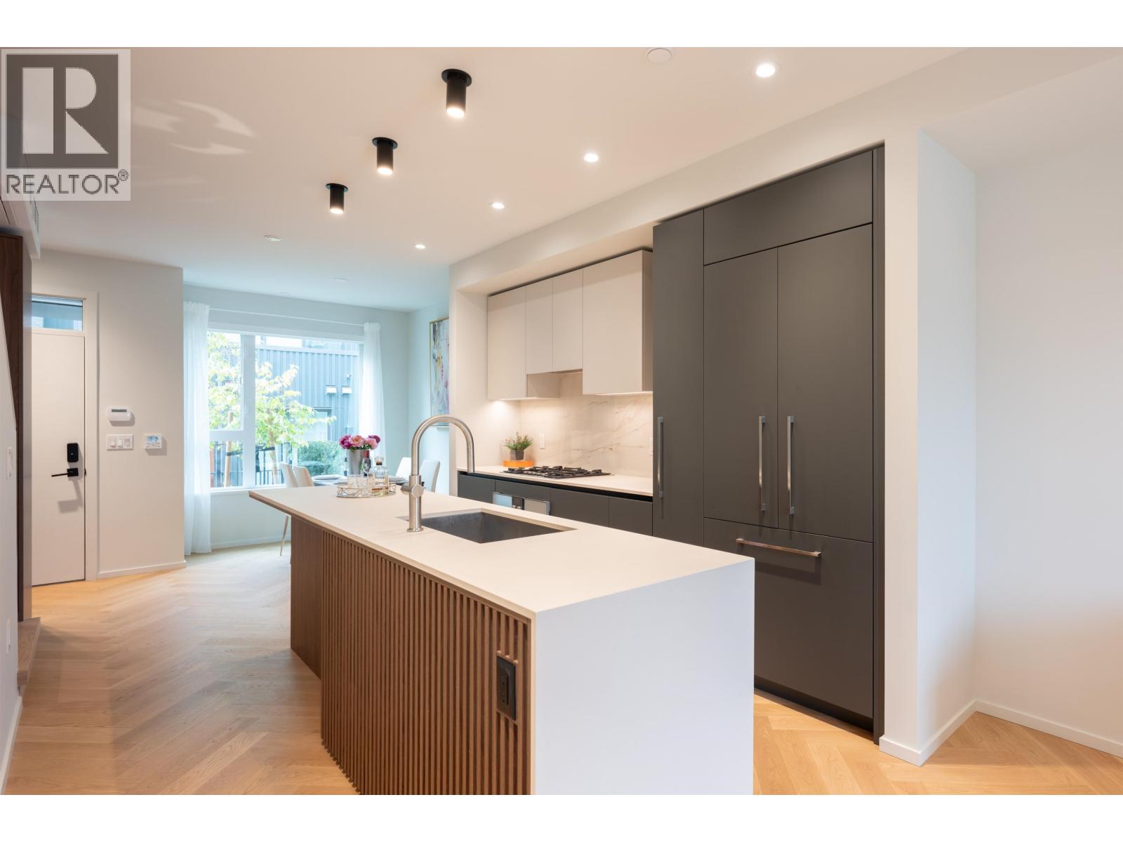 173 805 W 49th Avenue, Vancouver, British Columbia V5Z 0A1 - Photo 10 - R3067336