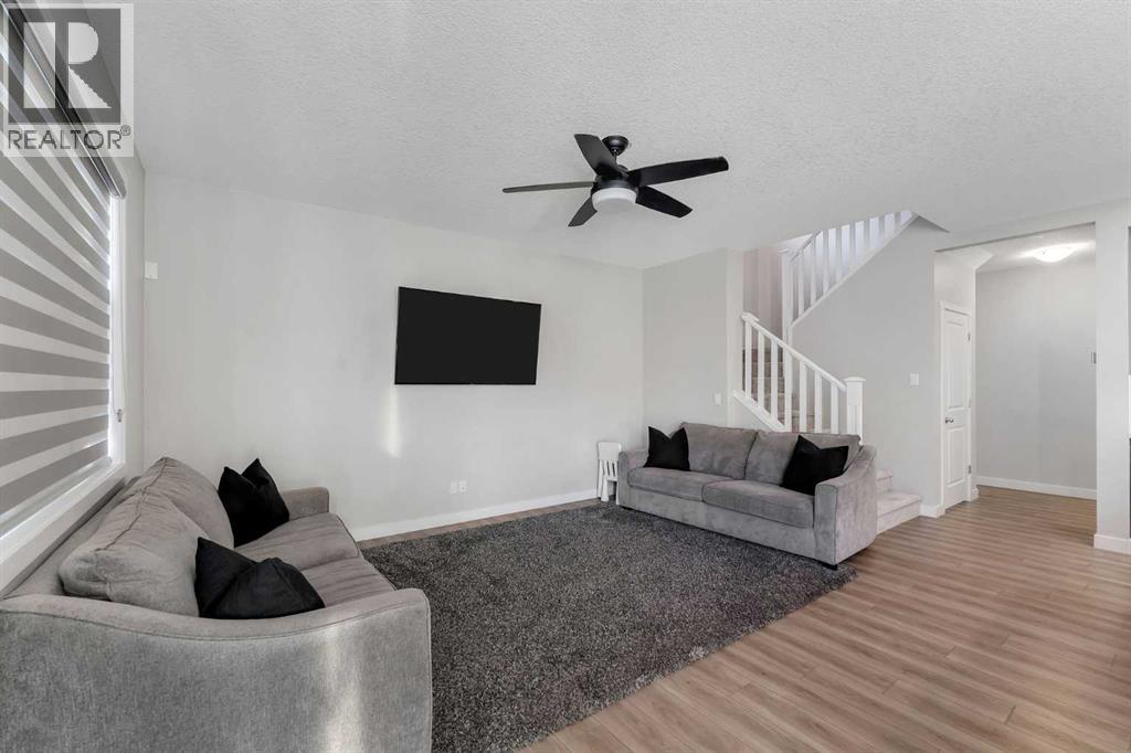 39 Savanna Way Ne, Calgary, Alberta  T3J 0Y8 - Photo 6 - A2269708