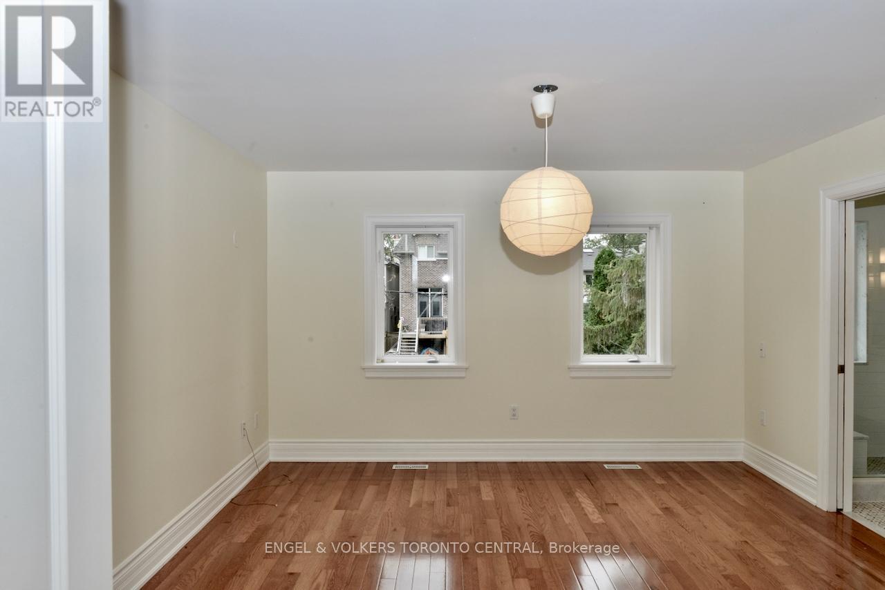 224 Randolph Road, Toronto, Ontario  M4G 3S7 - Photo 12 - C12543542