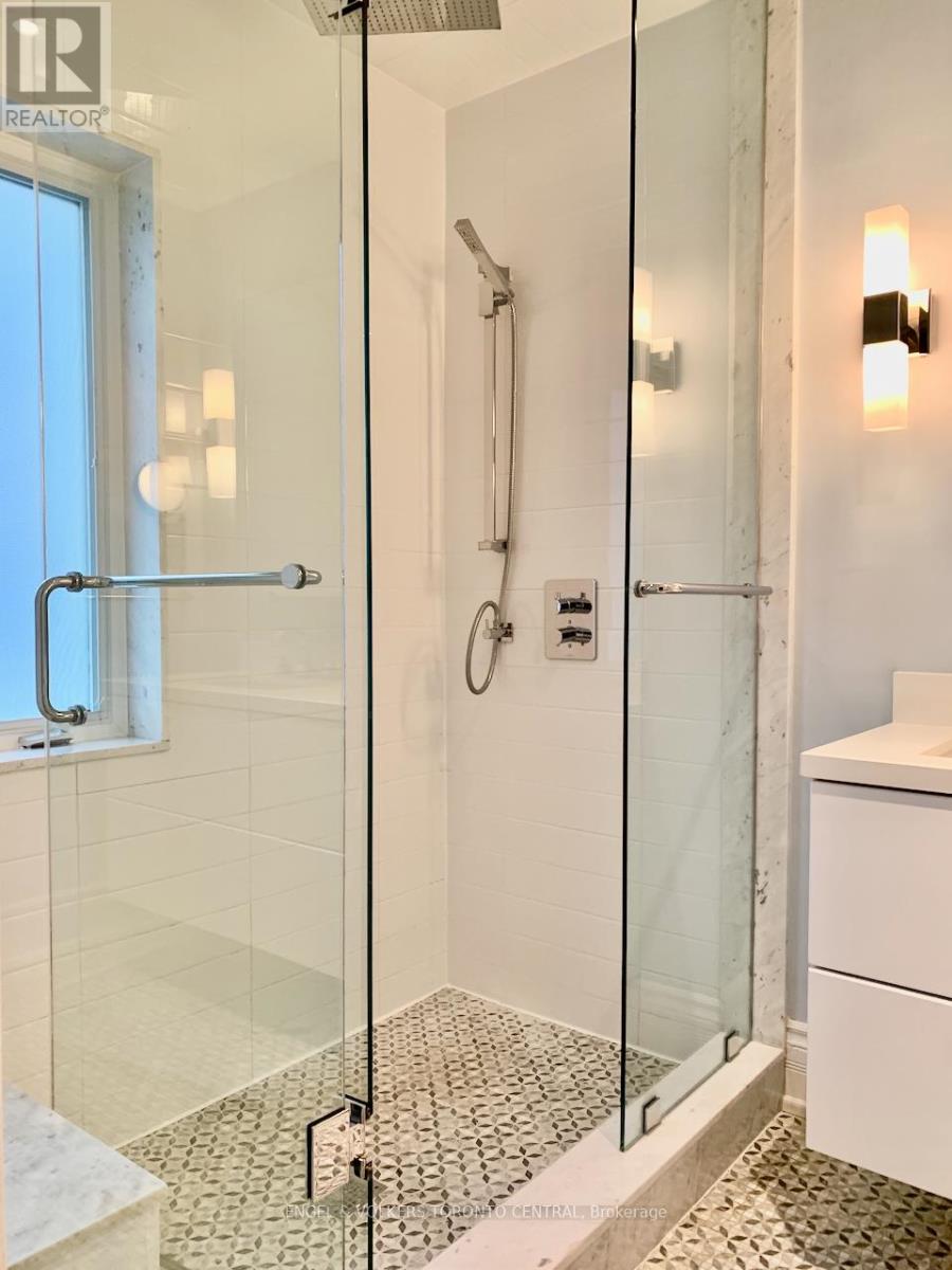 224 Randolph Road, Toronto, Ontario  M4G 3S7 - Photo 17 - C12543542