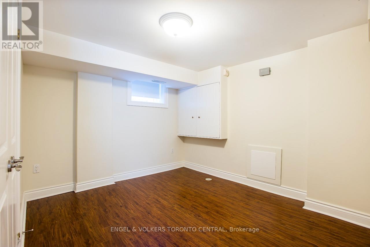 224 Randolph Road, Toronto, Ontario  M4G 3S7 - Photo 26 - C12543542