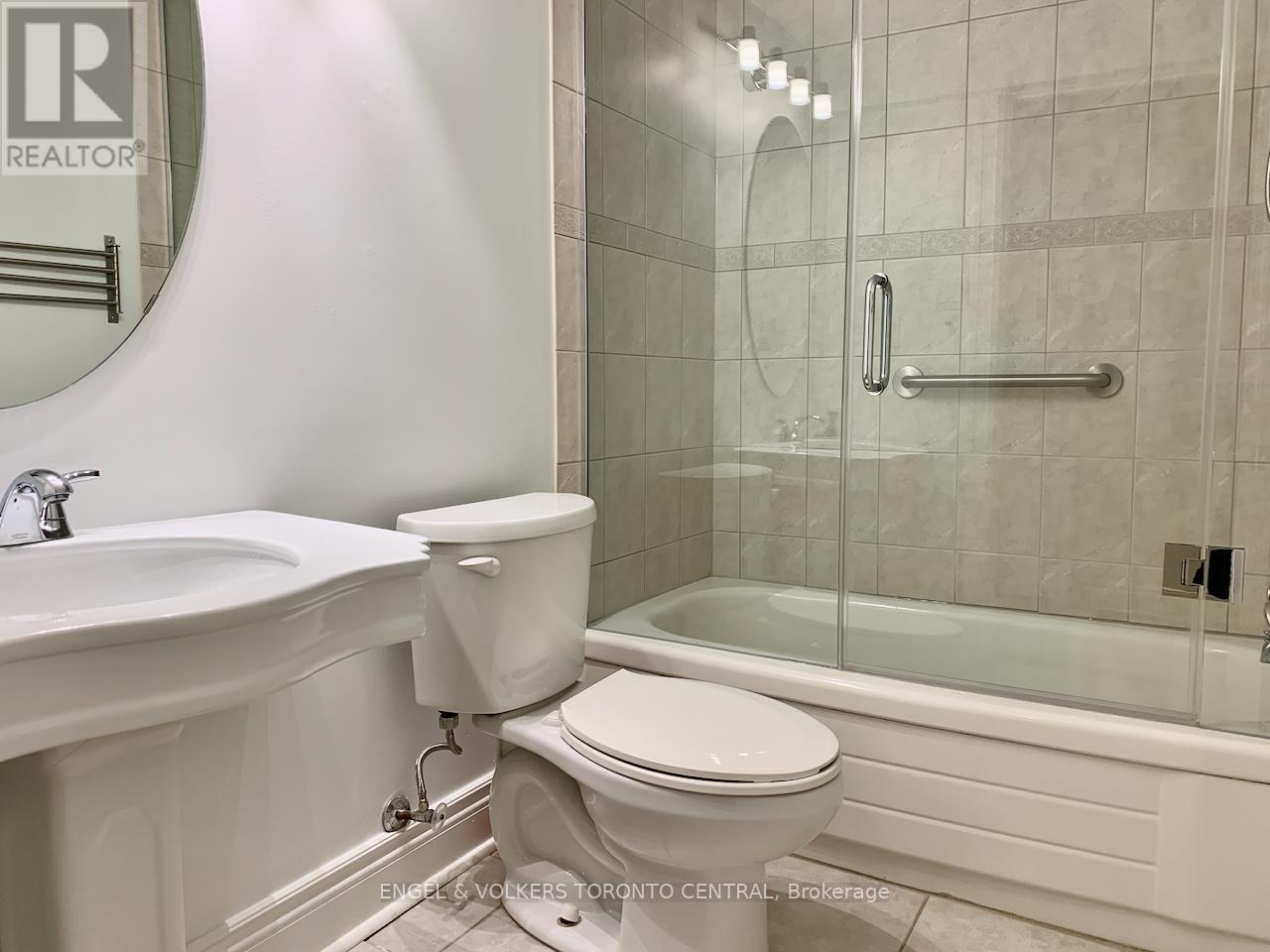 224 Randolph Road, Toronto, Ontario  M4G 3S7 - Photo 28 - C12543542