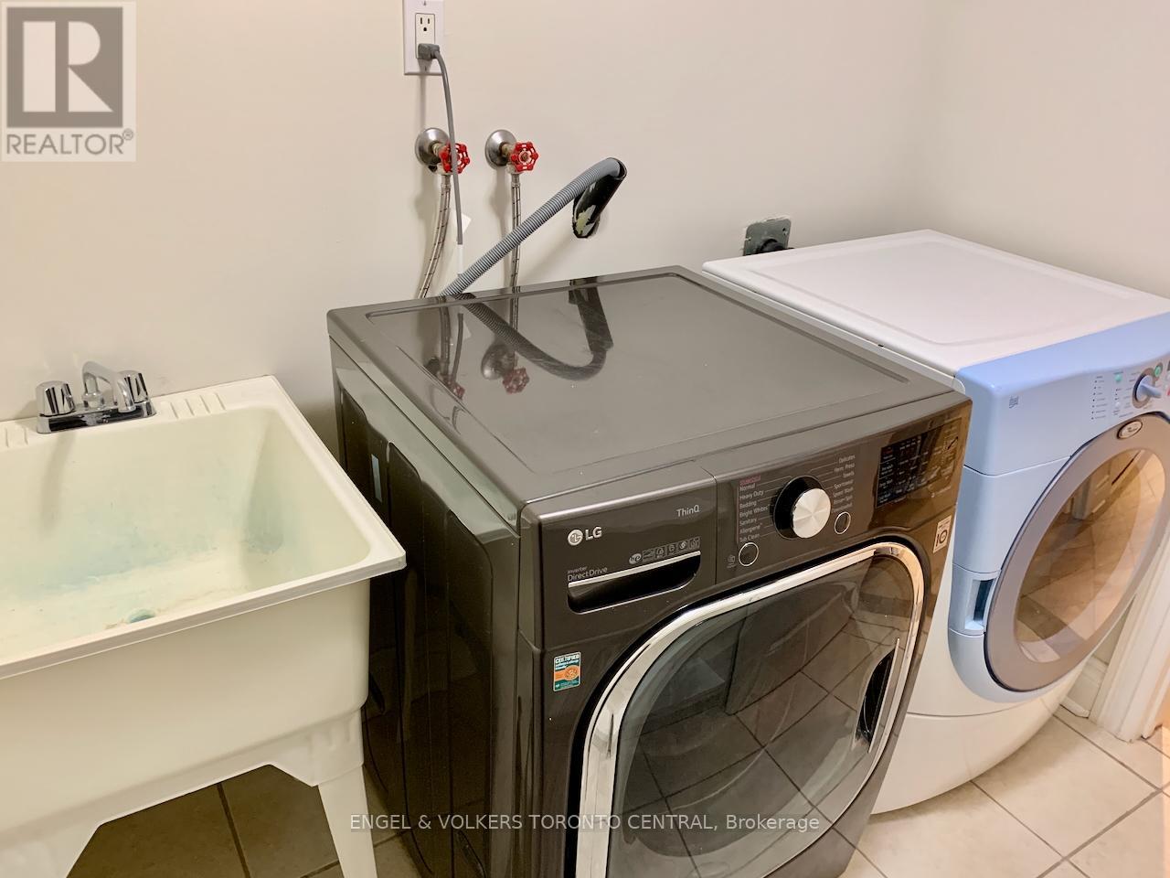 224 Randolph Road, Toronto, Ontario  M4G 3S7 - Photo 29 - C12543542