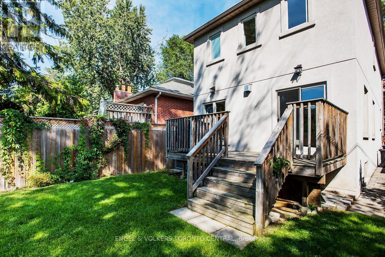 224 Randolph Road, Toronto, Ontario  M4G 3S7 - Photo 30 - C12543542