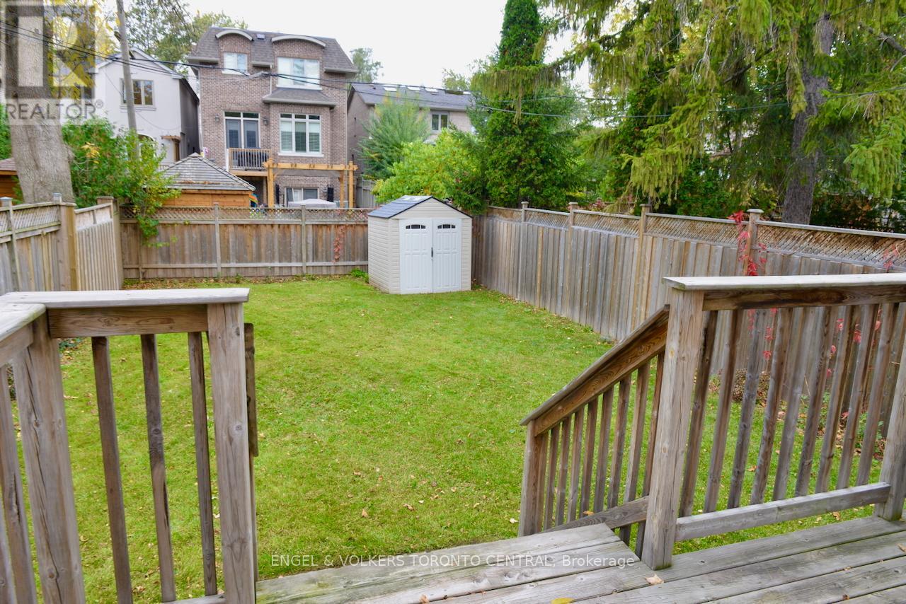 224 Randolph Road, Toronto, Ontario  M4G 3S7 - Photo 31 - C12543542